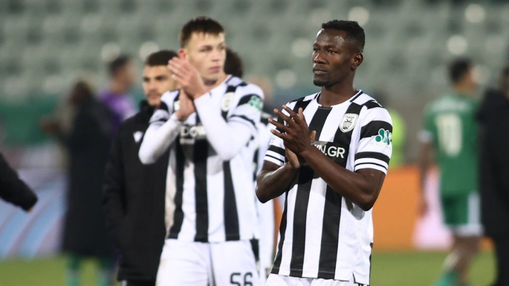 Μαντί Καμαρά: Ξεπέρασε τον Πρέντραγκ Τζόρτζεβιτς και έγινε ο πρώτος ξένος σε συμμετοχές στην Ευρώπη με ελληνικές ομάδες