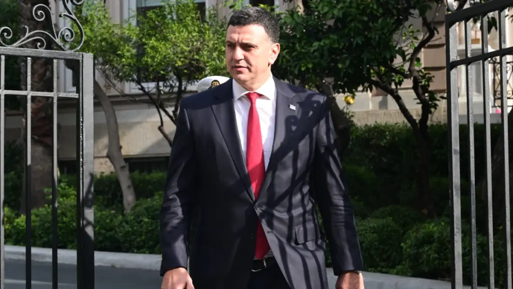 Κικίλιας από Ηράκλειο: «Οι λιμενικοί μας κάνουν τεράστια προσπάθεια για τη διαχείριση των μεταναστατευτικών ροών»