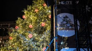 Το απόλυτο χριστουγεννιάτικο event στην πλατεία Αριστοτέλους με τον Αντώνη Ρέμο