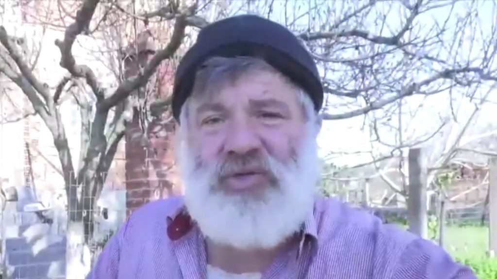 Θεσσαλονίκη: Την Τετάρτη θανατώνονται τα 450 πρόβατά του κτηνοτρόφου που κατέρρευσε – «Εγώ μαζί τους έζησα μια ζωή»