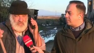 Συγκλονίζει ο κτηνοτρόφος που θανατώνουν τα πρόβατά του – “Είναι το τελευταίο κοπάδι της φυλής Ρουμλουκίου στην Ελλάδα” (βίντεο)