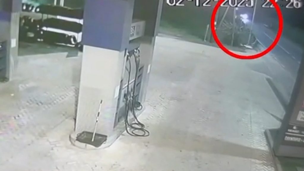 Μαρτυρία για την απίστευτη απαγωγή στην Κυπαρισσία – “Μπήκε στο καφενείο ξυπόλητος, έτρεμε”