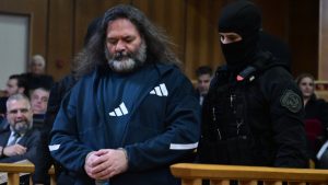 Εισαγγελέας στη δίκη της Χρυσής Αυγής: “Γνήσιο τέκνο της ναζιστικής ιδεολογίας, βιτρίνα η κάθοδος στις εκλογές”