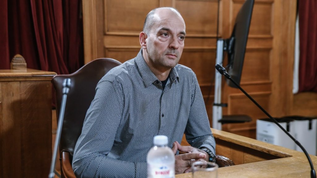 ΟΠΕΚΕΠΕ: Κατέθεσε στην εξεταστική επιτροπή ο σύντροφος της Σεμερτζίδου – «Δώρο της μητέρας μου η Ferrari, έβγαλα 25.000 από το τζόκερ»