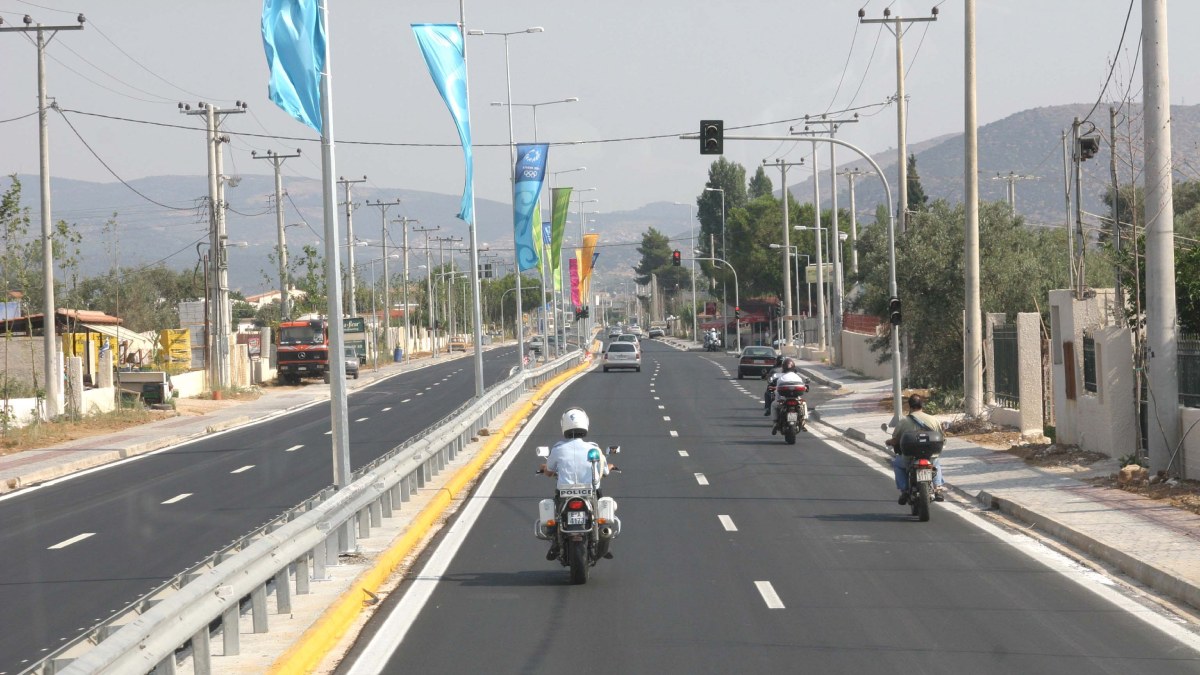 Λεωφόρος Μαραθώνος: Κυκλοφοριακές ρυθμίσεις λόγω έργων μέχρι τον Μάιο – Η ανακοίνωση της ΕΛΑΣ