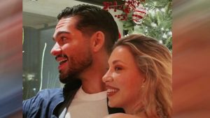 Η τρυφερή φωτογραφία της Γαρυφαλλιάς Καληφώνη με τον Χρήστο Μάστορα για τη γιορτή του