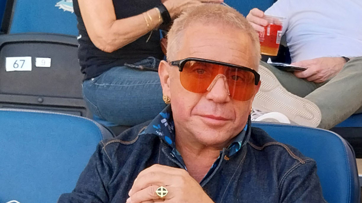 Γιώργος Μαζωνάκης: «Η επώνυμη καταγγελία στο Εκβιαστών έχει γίνει αρκετές ημέρες πριν» λέει ο δικηγόρος του