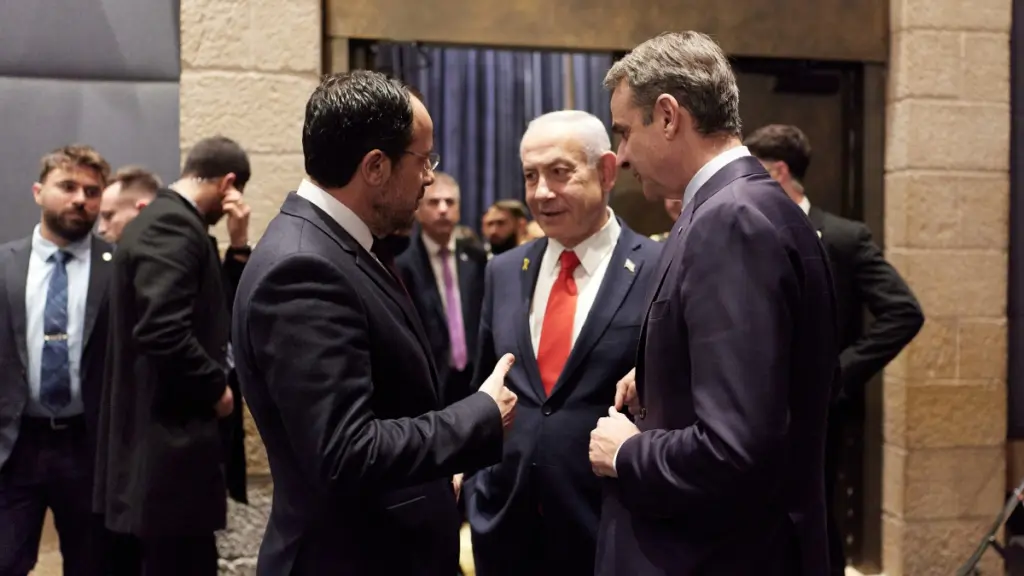Νετανιάχου: «Ούτε να το σκέφτεστε, όσοι νομίζετε ότι θα επαναφέρετε αυτοκρατορίες» – Το μήνυμα μετά τη συνάντηση με Μητσοτάκη & Χριστοδουλίδη