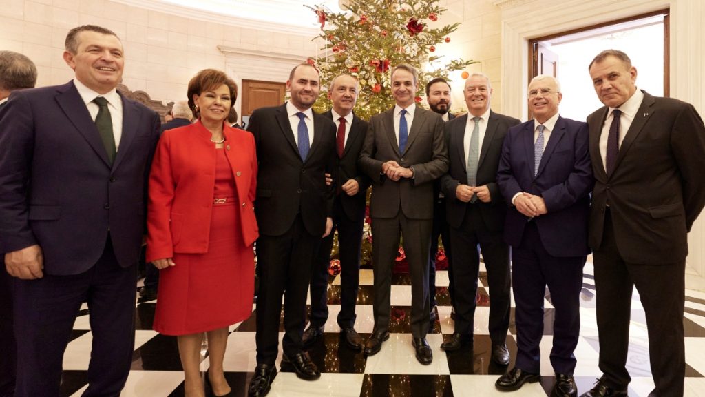 Κυριάκος Μητσοτάκης: Συναντήθηκε με βουλευτές της ΝΔ στο Μέγαρο Μαξίμου (Φωτογραφίες)