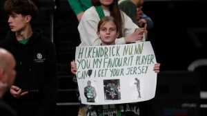 Παναθηναϊκός: Ψάχνει τη μικρή φίλη της Ζάλγκιρις που ήθελε την φανέλα του Ναν