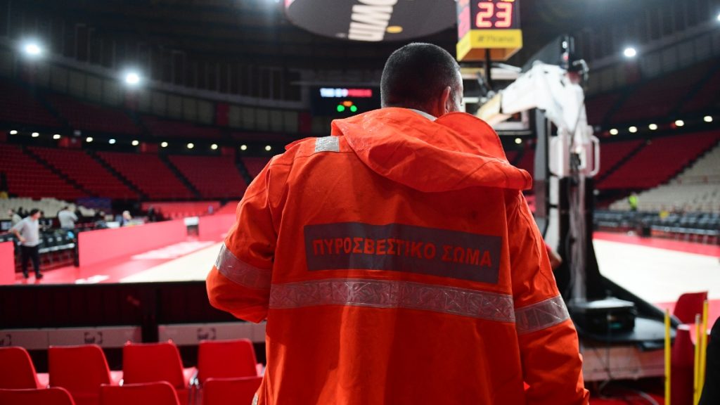 ΚΑΕ Ολυμπιακός: Ευτυχώς η Πολιτεία έθεσε ως προτεραιότητα τη δημόσια ασφάλεια και όχι τις «φαντασιώσεις» του Δ. Γιαννακόπουλου