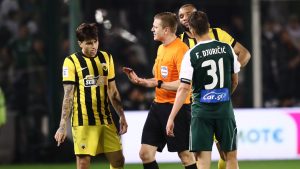 Παναθηναϊκός – ΑΕΚ: Η ανάλυση του Λανουά για τις επίμαχες φάσεις του ντέρμπι (Βίντεο)