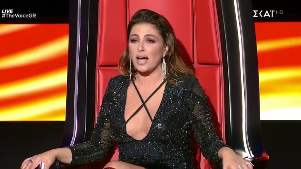 Έλενα Παπαρίζου: Επέστρεψε στο «The Voice» μετά τη νοσηλεία της – «Είμαι καλά, είμαι πίσω!