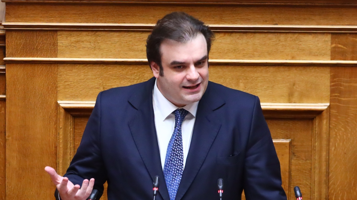 Πιερρακάκης: “Στόχος μας να αλλάξουμε το παραγωγικό μοντέλο με περισσότερες επενδύσεις και μεγαλύτερη εξωστρέφεια”