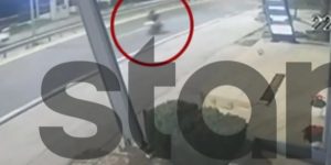 Τροχαίο με εγκατάλειψη στο Πικέρμι: Στο νοσοκομείο σε σοβαρή κατάσταση 22χρονος μοτοσικλετιστής