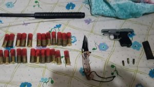 Σαλαμίνα: Επιχείρηση «σκούπα» με δυο συλλήψεις – Τι εντόπισαν οι Αρχές