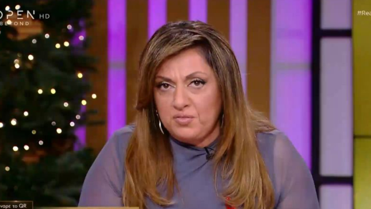 Σοφία Μουτίδου: «Είχα την τύχη να μην είμαι σεξουαλικά ποθητή, το διαχειρίζομαι στον ψυχολόγο μου»