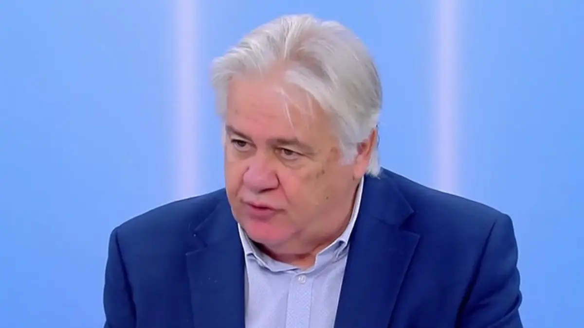 Σουρμελίδης για την παραίτησή του από την “Αυγή”: “Ούτε με άδειασε κανείς, ούτε άδειασα κανένα – Μόνος μου το ζήτησα”