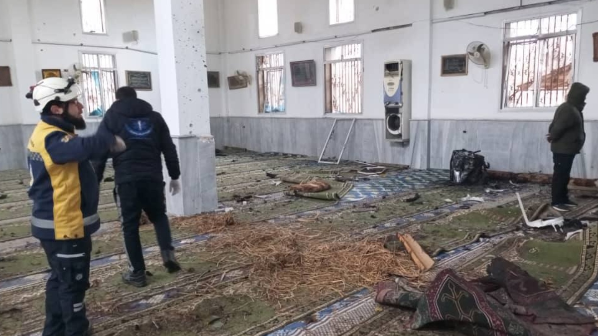 Συρία: Ανέλαβε την επίθεση κατά τεμένους μια μικρή σουνιτική εξτρεμιστική οργάνωση (Βίντεο – Φωτογραφίες)