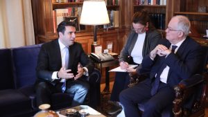 Τασούλας: Συνάντηση με τον Πρόεδρο της Εθνοσυνέλευσης της Αρμενίας Άλεν Σιμονιάν