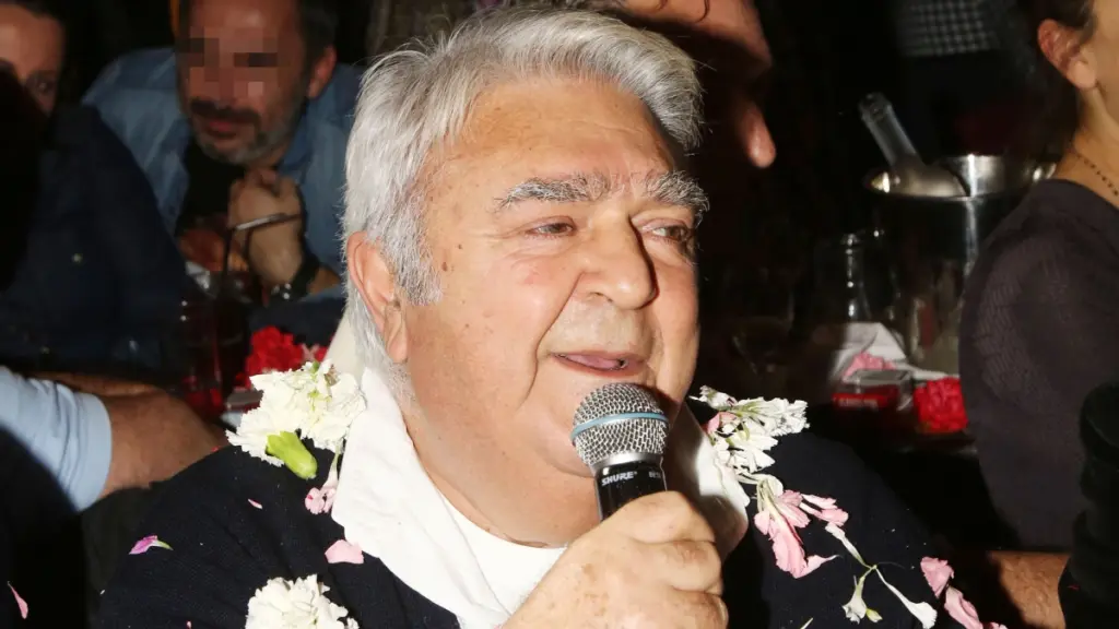 Πασχάλης Τερζής: «Έχει κάποια κινητικά προβλήματα αλλά δεν είναι καθηλωμένος» λέει ο Γιώργος Λιάγκας
