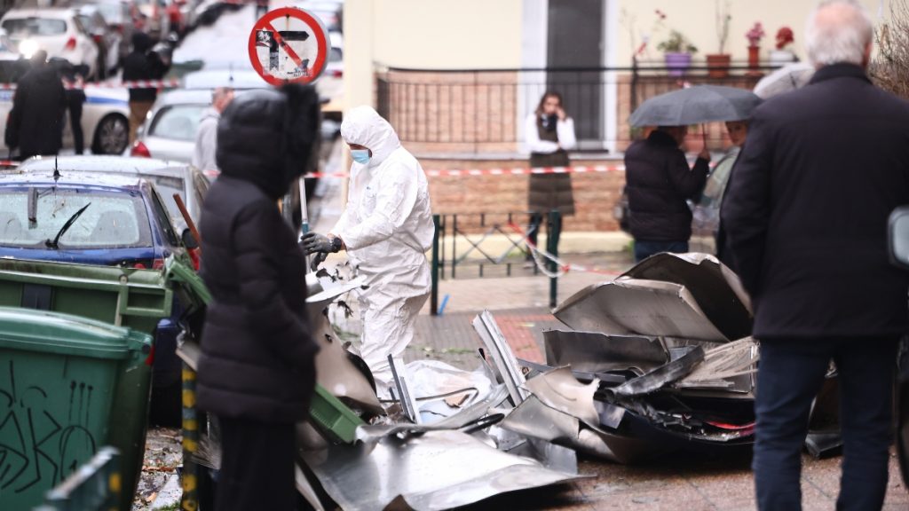 Θεσσαλονίκη: Δεν προειδοποίησαν για την έκρηξη στην τράπεζα στον Εύοσμο – Στα χέρια του ελληνικού FBI η έρευνα