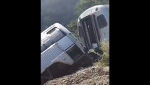 Τραγωδία στο Μεξικό: Τουλάχιστον 13 νεκροί και 98 τραυματίες από εκτροχιασμό τρένου (βίντεο)