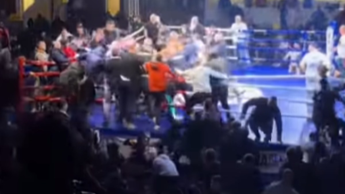 Σερβία: “Ήμασταν 4 άτομα και τρώγαμε ξύλο από 100” – Μαρτυρίες για το άγριο επεισόδιο με τον Έλληνα kickboxer Γιάννη Τσουκαλά (βίντεο)