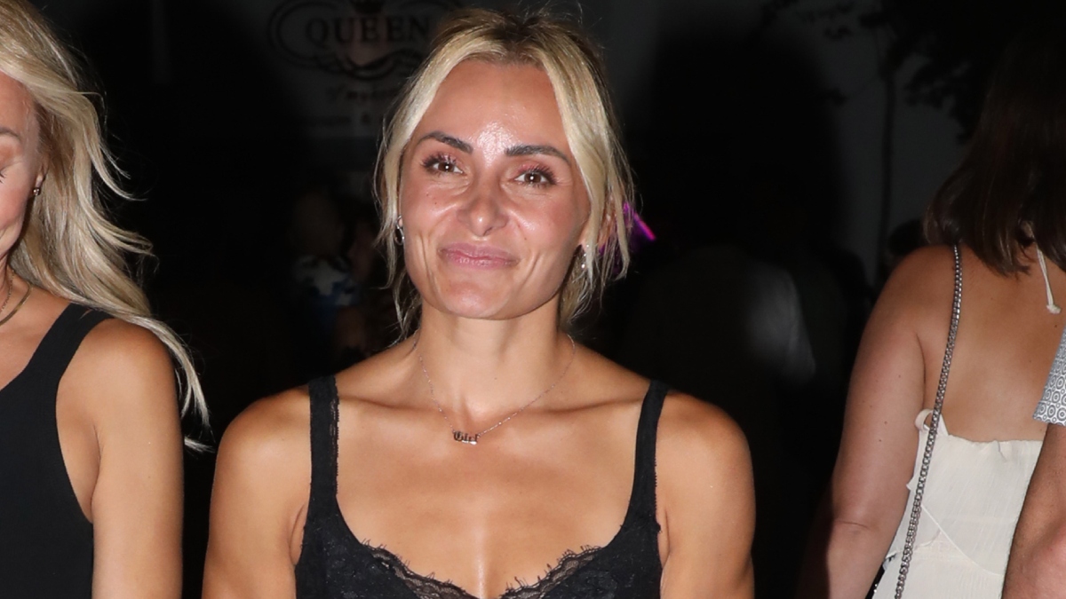 Βασιλική Μιλλούση: Τι απαντά για τις πέτρες που πέταξαν στο σπίτι της – «Τα πράγματα έχουν ξεφύγει»