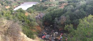 Χαλκιδική: Συλλήψεις για απόρριψη υγρών αποβλήτων και βοθρολυμάτων σε ορεινή περιοχή