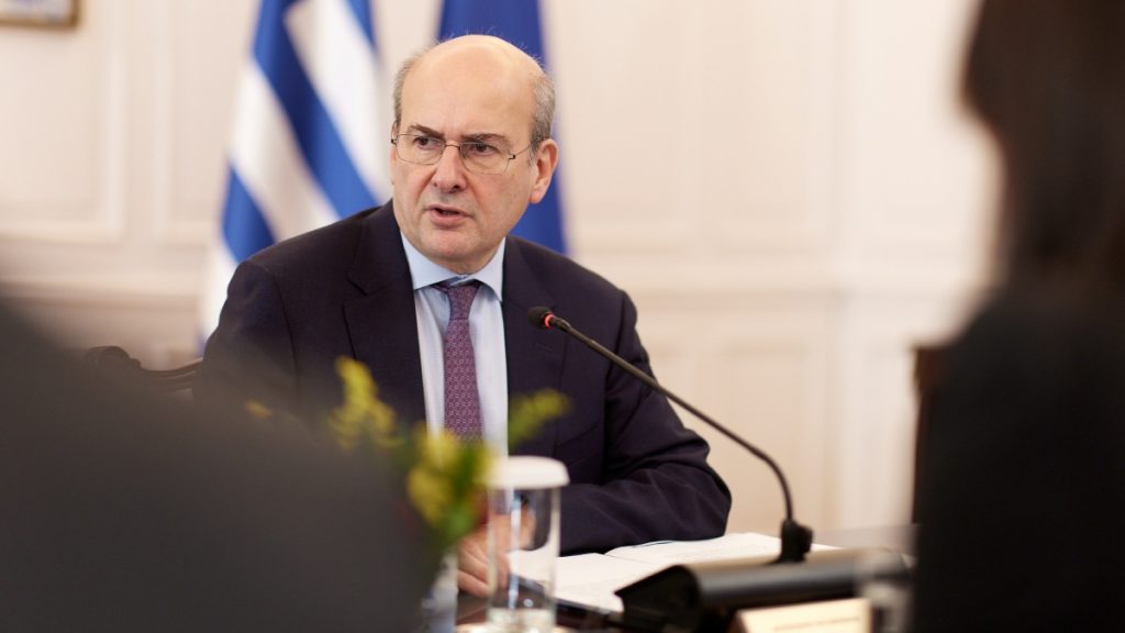 Χατζηδάκης: Πρόσκληση σε επιχειρήσεις από τις ΗΠΑ για επενδύσεις – “Οι δύο χώρες διαμορφώνουν το ενεργειακό μέλλον της Ευρώπης”