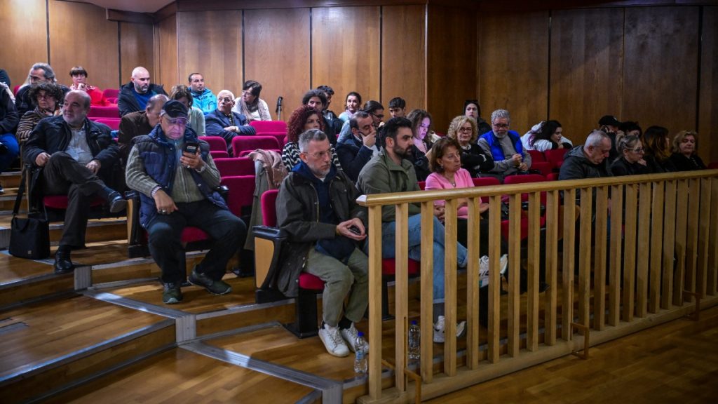 Δίκη Χρυσής Αυγής: “Η δολοφονία Φύσσα έγινε στο πλαίσιο της στρατηγικής της έντασης” είπε η εισαγγελέας