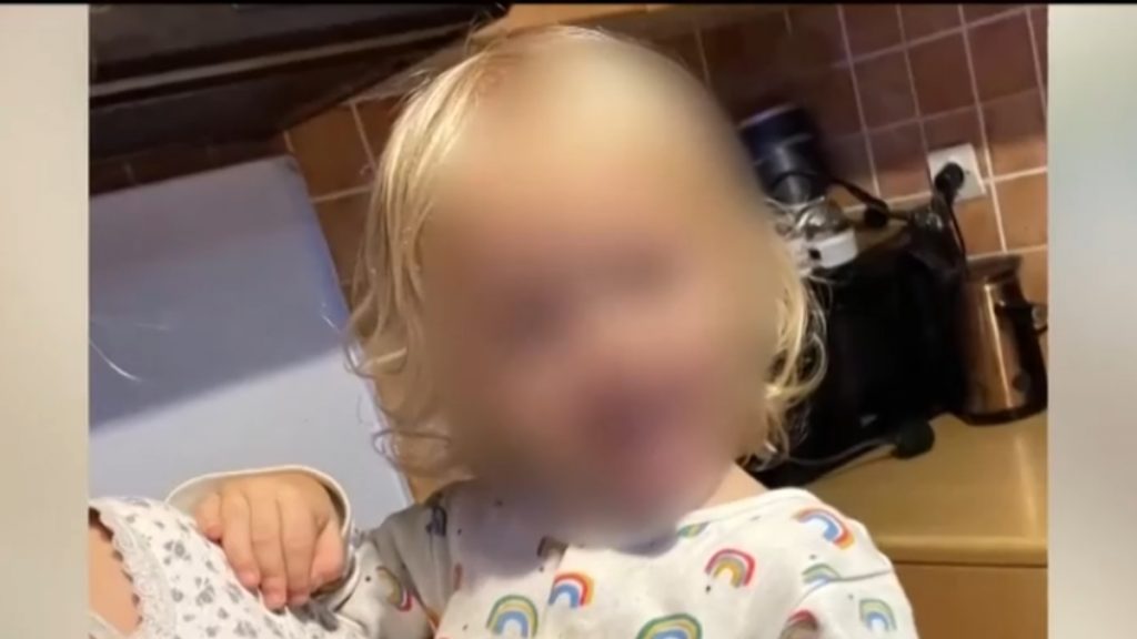 Ζάκυνθος: Αύριο η κηδεία του δίχρονου αγοριού που κατασπαράχθηκε από το σκύλο της οικογένειας