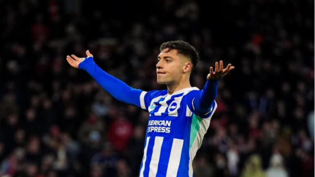 Στέφανος Τζίμας: «Μια τέλεια Κυριακή» – Τι ανέβασε για το πρώτο του γκολ στην Premier League