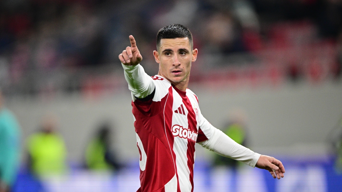 Ολυμπιακός: Αμφίβολος ο Ντάνιελ Ποντένσε στον αγώνα Κυπέλλου με τον ΠΑΟΚ