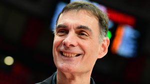 Γιώργος Μπαρτζώκας: Πανηγύρισε την πρόκριση του Ολυμπιακού μέσω βιντεοκλήσης