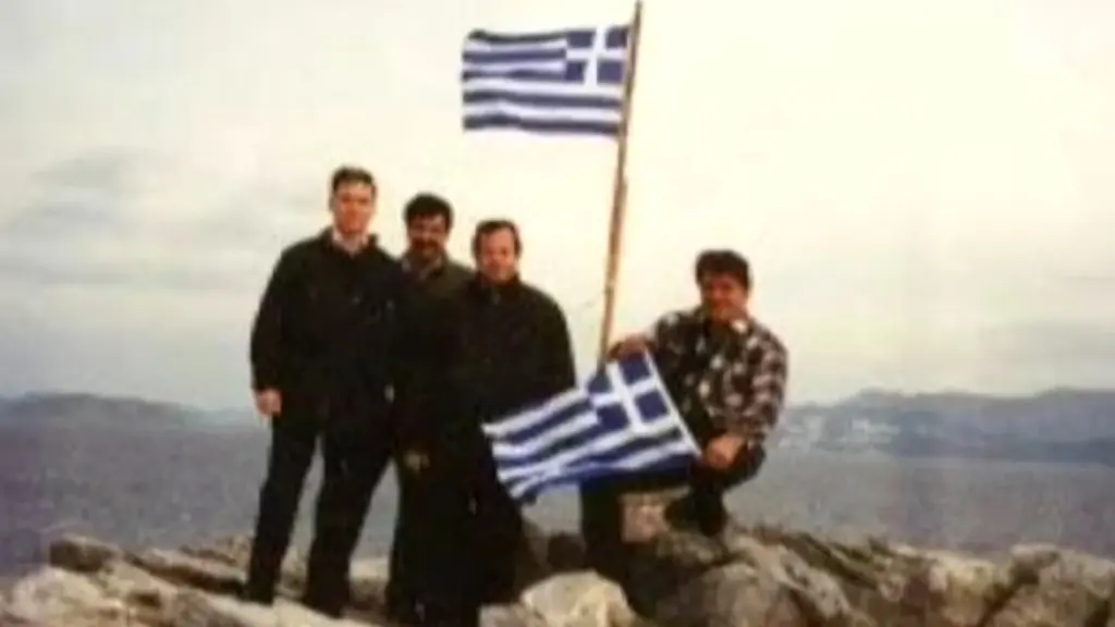 30 χρόνια μετά τα Ίμια: “Σημαντική επέτειος, χωρίς σαφή διδάγματα πολιτικής” – Ο καθηγητής Κώστας Λάβδας στο DEBATER