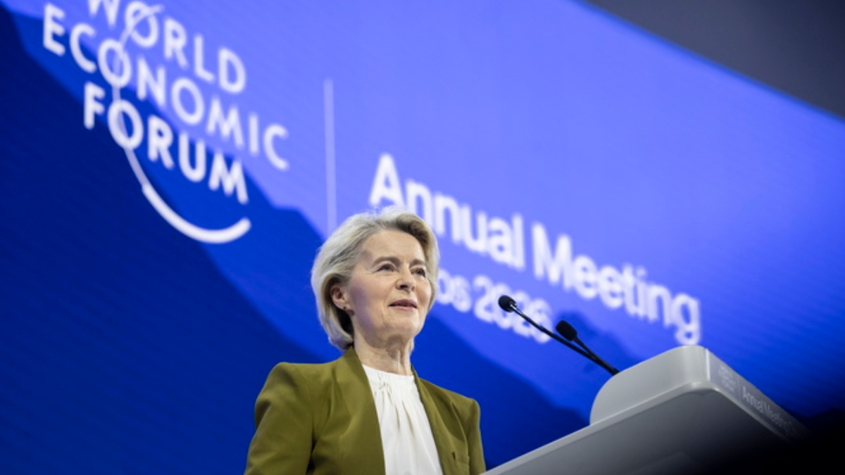 Φον ντερ Λάιεν: Υποσχέθηκε ισχυρή ευρωπαϊκή απάντηση στις απειλές του Τραμπ από το βήμα του Νταβός