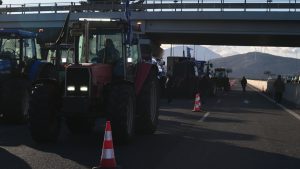 Τρίτη και 13 η συνάντηση των αγροτών με τον πρωθυπουργό, πώς φτάσαμε στον διάλογο – Οι δύο όροι του Μαξίμου