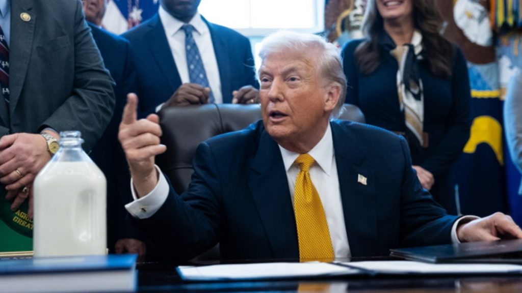 Σύννεφα πολέμου στο Ιράν: Σύντομο και αποφασιστικό χτύπημα θέλει ο Τραμπ – Πόσο κοντά είναι η επίθεση;