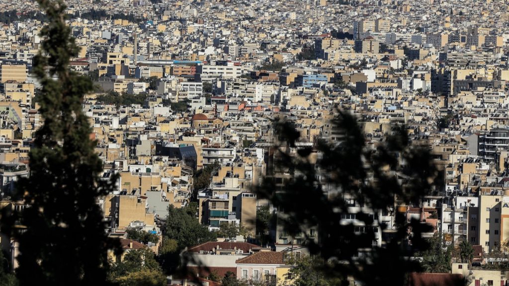 ΕΝΦΙΑ: Πώς να μειώσετε έως 20% τον φόρο για τις ασφαλισμένες κατοικίες – Διευκρινίσεις και παραδείγματα από την ΑΑΔΕ