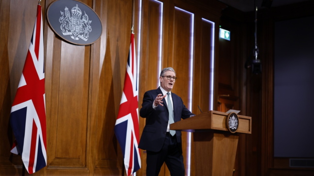 Στάρμερ: “Λάθος” οι δασμοί σε συμμάχους – Ένας εμπορικός πόλεμος δεν είναι προς το συμφέρον κανενός” Ζήτησε ψυχραιμία