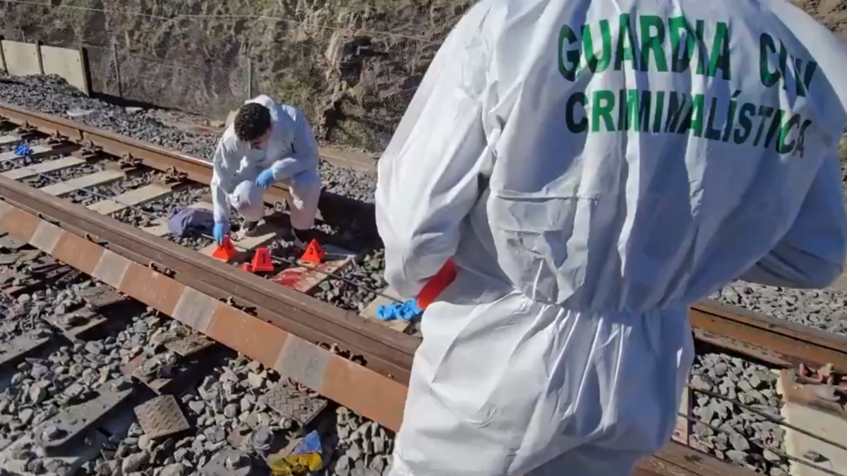 Σιδηροδρομικό δυστύχημα στην Ισπανία: Στους 41 αυξήθηκαν οι νεκροί – Ενισχύεται το σενάριο του “κενού στις ράγες”