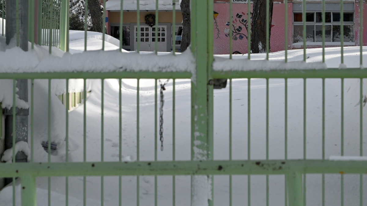 Κακοκαιρία: Σε ποιες περιοχές είναι σήμερα κλειστά τα σχολεία – Με τηλεκπαίδευση τα μαθήματα