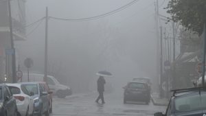 Κακοκαιρία: Νέο έκτακτο δελτίο της ΕΜΥ, πού θα πέσουν ισχυρές καταιγίδες και χιόνια – Έως το απόγευμα ο συναγερμός στην Αττική