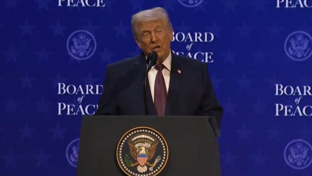 LIVE: Ο Ντόναλντ Τραμπ παρουσιάζει στο Νταβός το “Συμβούλιο Ειρήνης” του