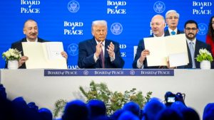 Συνεδριάζει σήμερα για πρώτη φορά το Συμβούλιο Ειρήνης του Τραμπ – Οι ηχηρές απουσίες και η ατζέντα