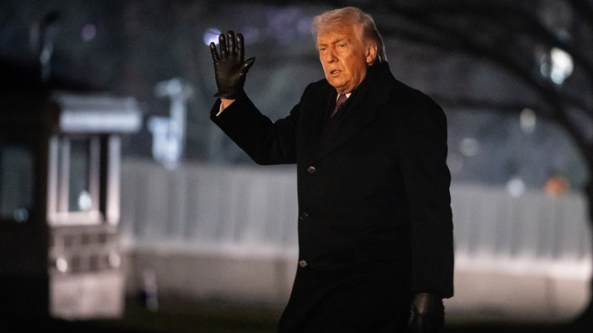 Επίδειξη πυγμής από τον Τραμπ: “Πελώρια” αμερικανική ναυτική “αρμάδα” εν πλω προς τον Περσικό Κόλπο