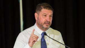 Επίσκεψη Χαρδαλιά στον δήμο Σπάτων – Αρτέμιδος: 7,3 εκατ. ευρώ για έργα υποδομών