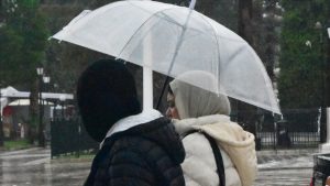 Άστατος ο καιρός σήμερα με βροχές και καταιγίδες σε αρκετές περιοχές